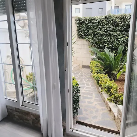 Beautiful Duplex In Nova أوليفا